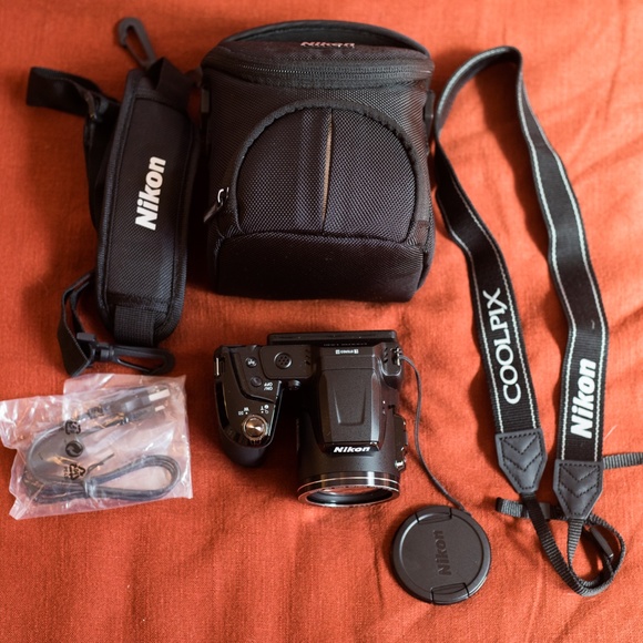 Nikon Coolpix L840 - Brand New, Perfect Condition - Picture 2 of 6